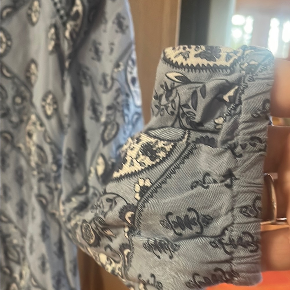 Blue Patterned Women's Top - Picture 4 of 8
